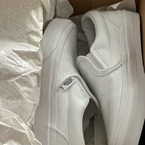 Brand new in box youth Vans size 13.5